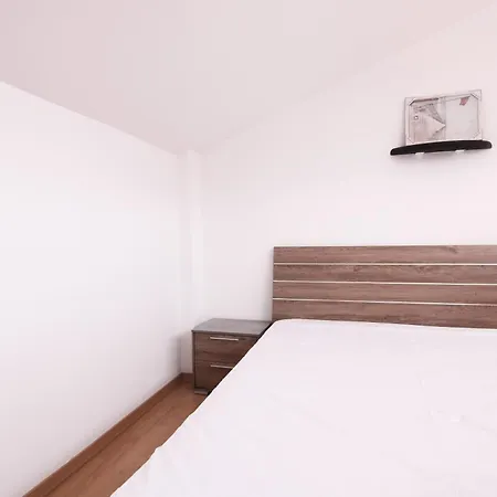 Phaedrus Living: Beachfront Riva Kato Yialia